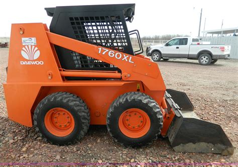 daewoo skid steer loader dealers|daewoo skid steer parts.